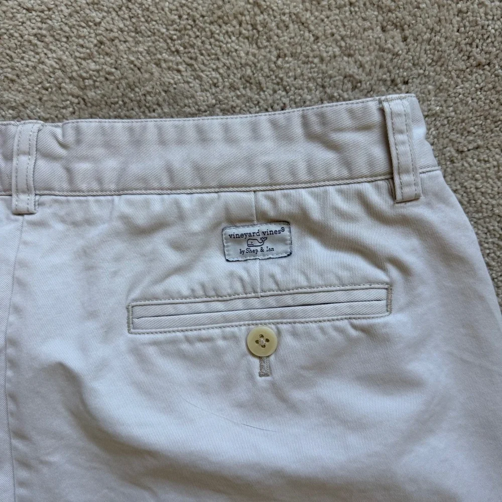 Vineyard Vines Mens Club Short Khaki Tan Cotton Twill Chino Shorts Size 34‎